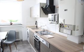 1 Privatzimmer In Dreizimmer Wohnung Lemgo Innenstadt Ferien Unterkunft